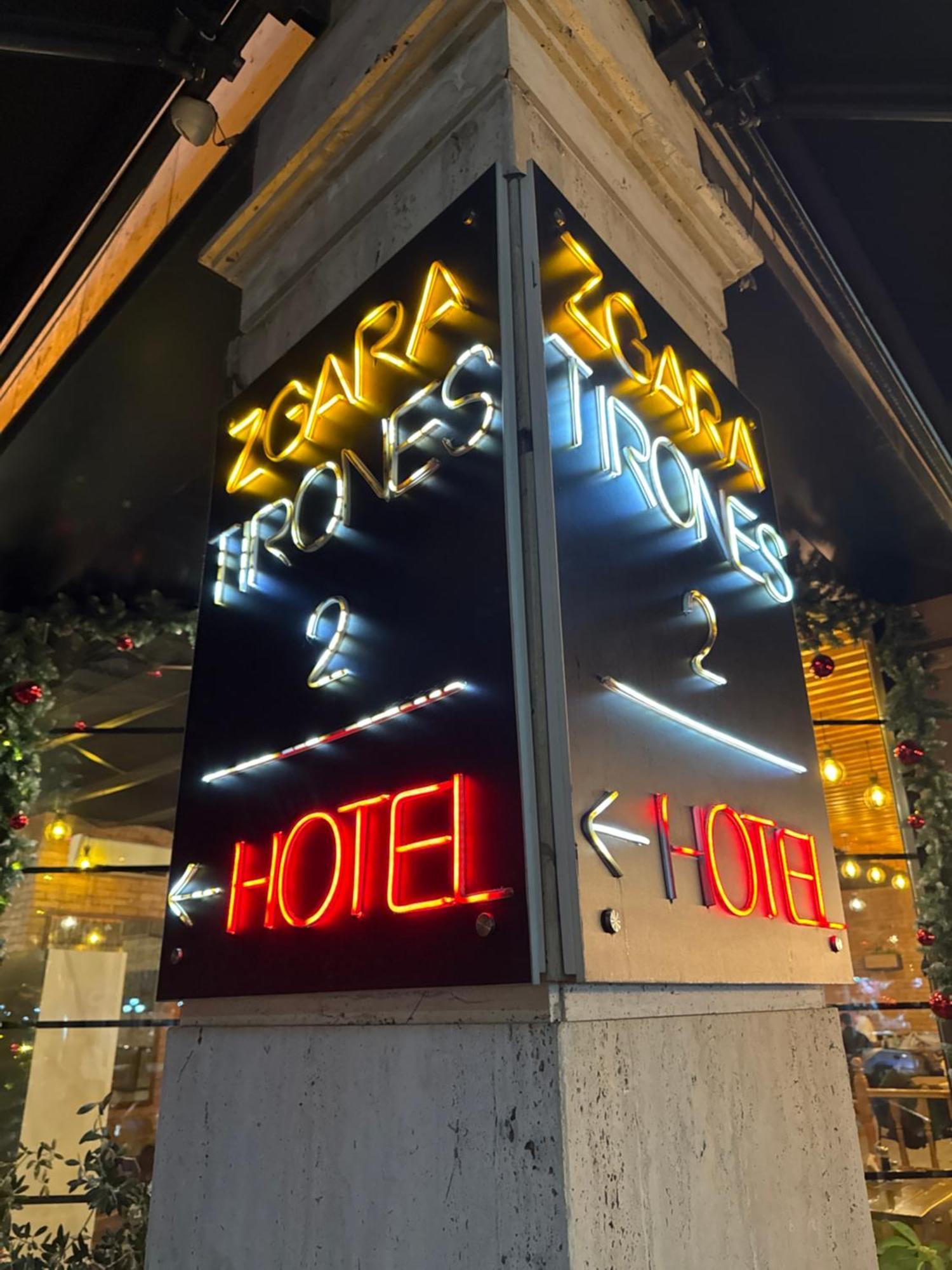 Hotel Tirona Tirana Exterior foto